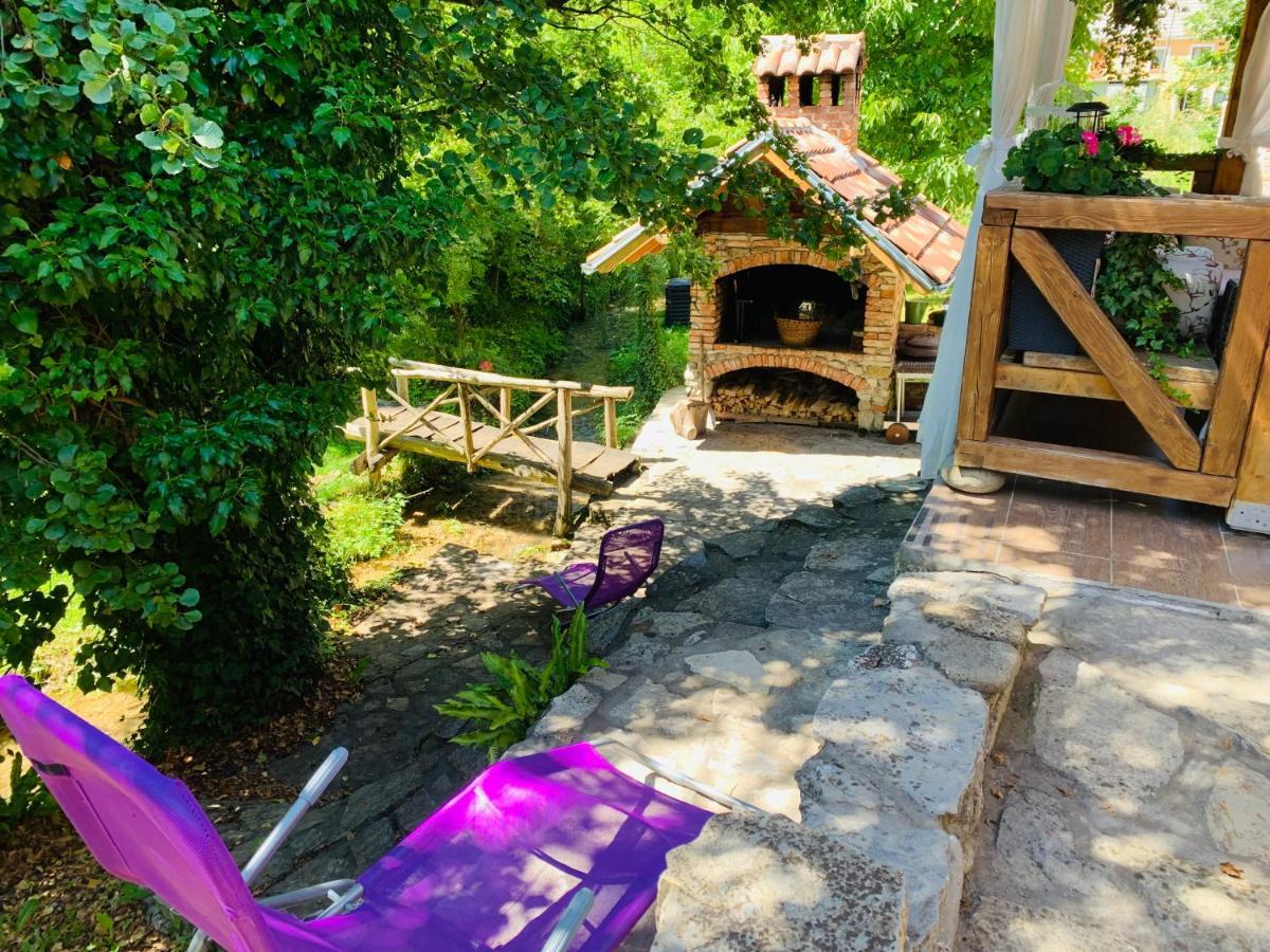 Villa Kuca Za Odmor Bajka Jastrebarsko Exterior foto